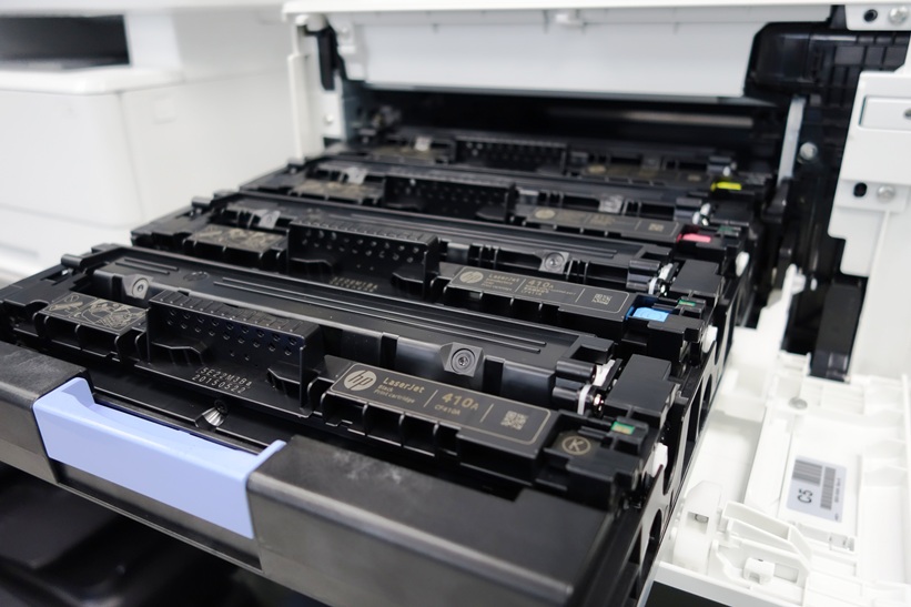 Лазерные картриджи HP 410 с технологией JetIntelligence